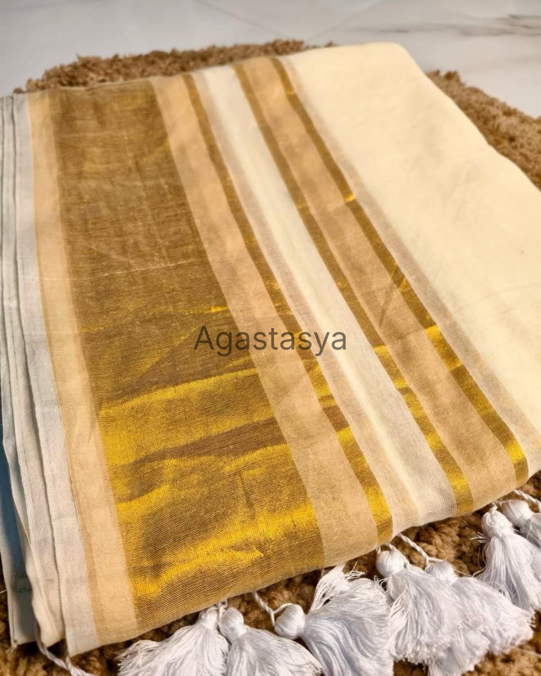 Mul Cotton saree with Golden Border